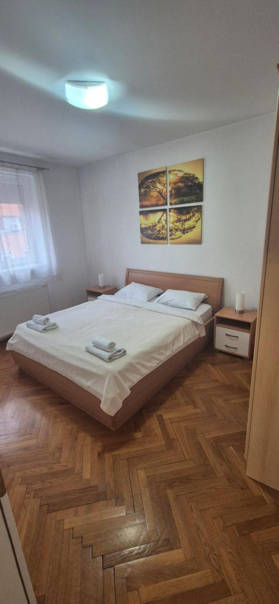 Apartmani Jasmin โนวีซาด ภายนอก รูปภาพ
